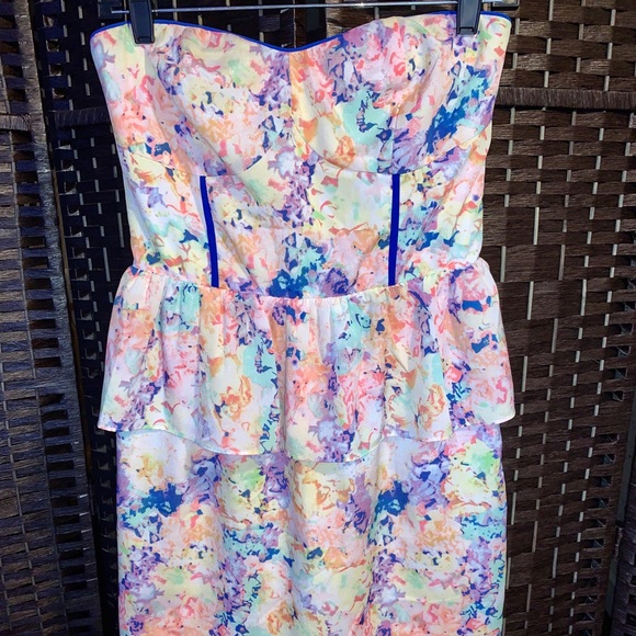 Strapless Cocktail Dress - Picture 1 of 6